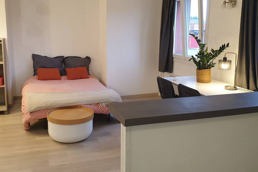 Appartement entier, Pied a terre au coeur de \"Beauzelle Activity\" in Beauzelle, Toulouse et ses environs