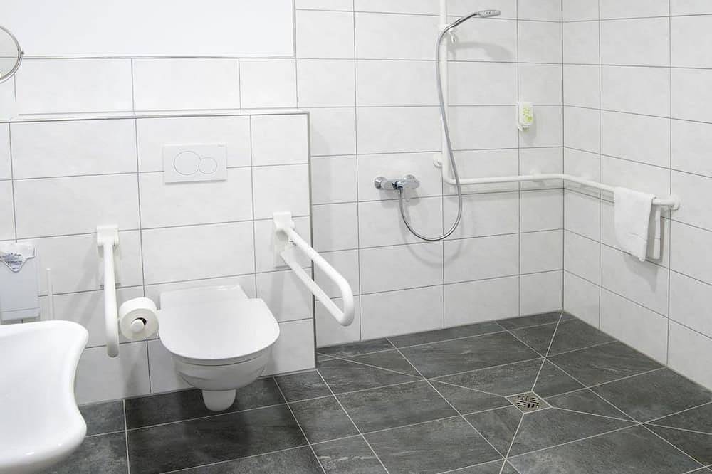 Barriere freies Doppelzimmer Dusche/Wc - Hotel Hauer in Bollendorf, Eifelkreis Bitburg-Prüm