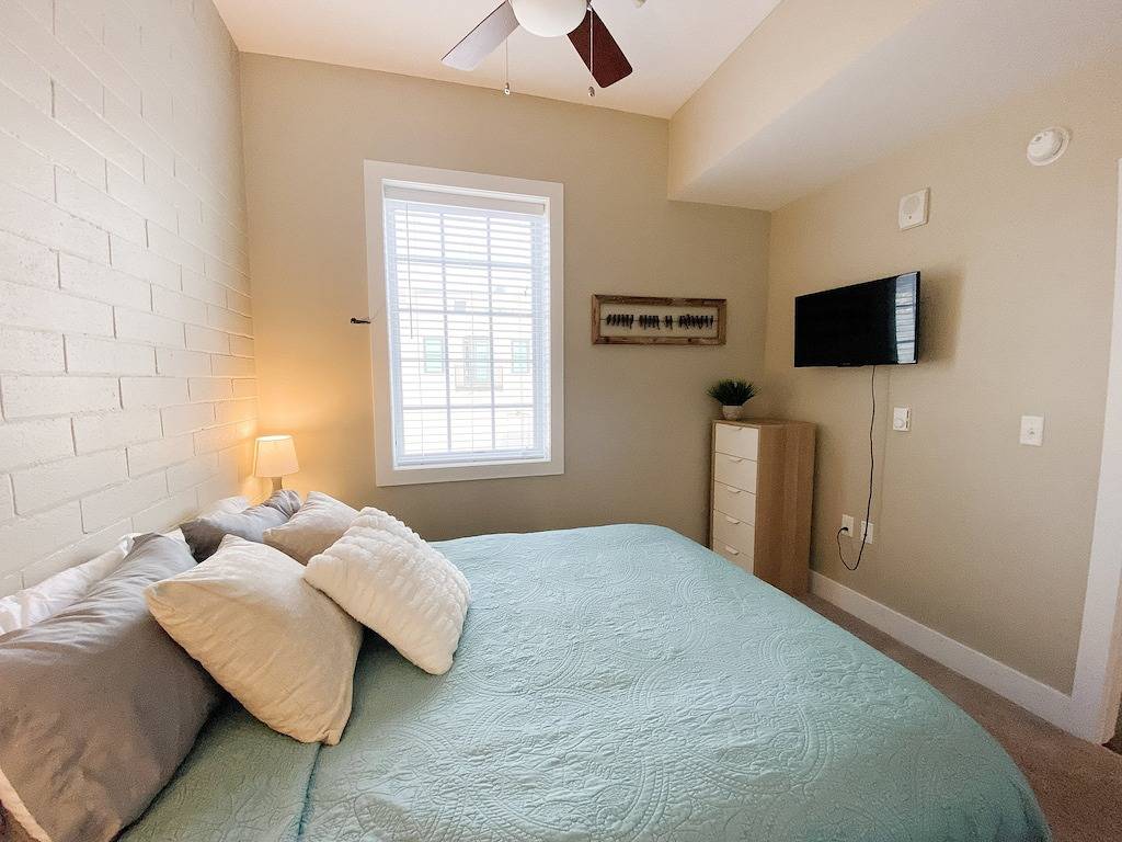 Ganze Wohnung, Cozy Efficiency at Downtown Manistee in Manistee, Manistee County