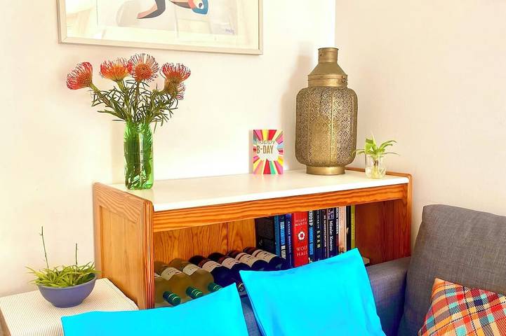 Sunny apartment directly on the Atlantic, the beach is right outside the door! in Tazacorte, La Palma Sud