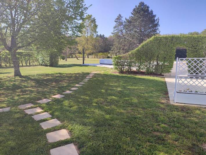 Chambre d’hôte pour 2 personnes, avec jardin ainsi que piscine et terrasse à Gourdon - 4