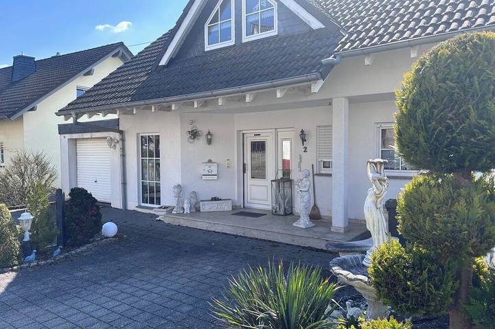 Ferienhaus für 4 Personen, mit Garten