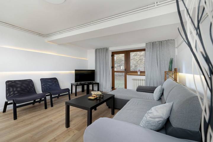 Ganze Wohnung, Spacious Apartment for 7 Persons | Close to KrupÃ³wki Street in Zakopane, Karpaten (Polen)