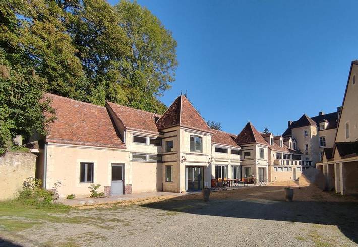 Gîte pour 4 personnes, avec jacuzzi ainsi que jardin et sauna dans Rémalard-en-Perche - 2