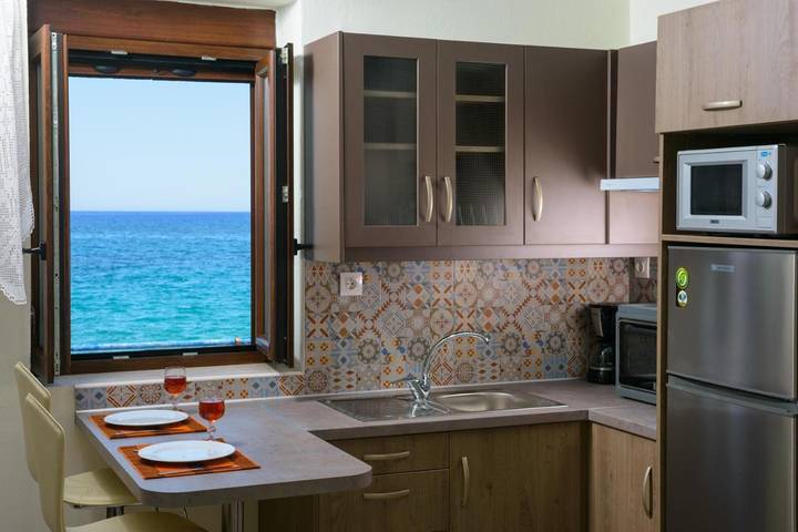 Location de vacances pour 2 personnes, avec jardin et vue dans Milatos Beach - 4