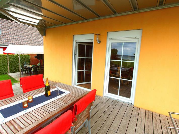Ferienwohnung für 5 Personen, mit Garten und Seeblick sowie Terrasse und Ausblick, kinderfreundlich in Göhren-Lebbin - 4