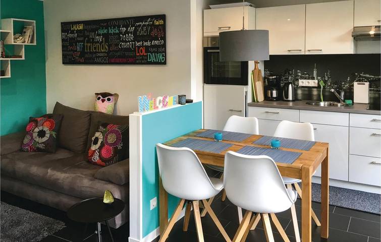 Ferienhaus für 2 Personen, mit Terrasse und Garten in Groß Nemerow - 4