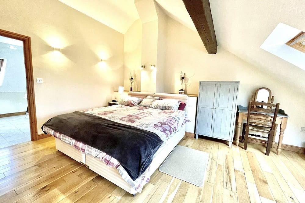 Hollow Brook grown ups escape peace and quiet in Eyam, Derbyshire