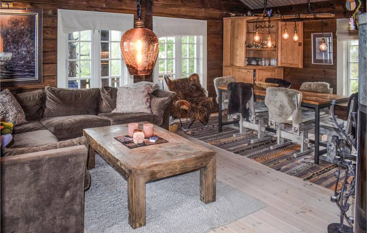 Ferienhaus für 9 Personen mit Terrasse in Nissedal