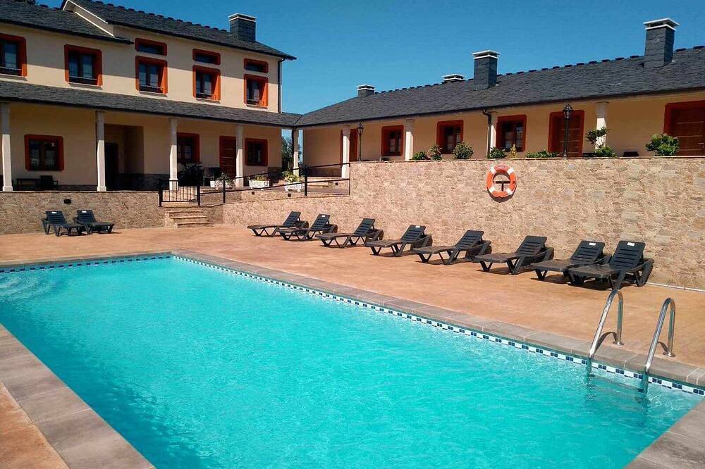 Apartamento entero, Apartamento 4: Dúplex familiar con vistas in Tapia de Casariego, Costa Verde