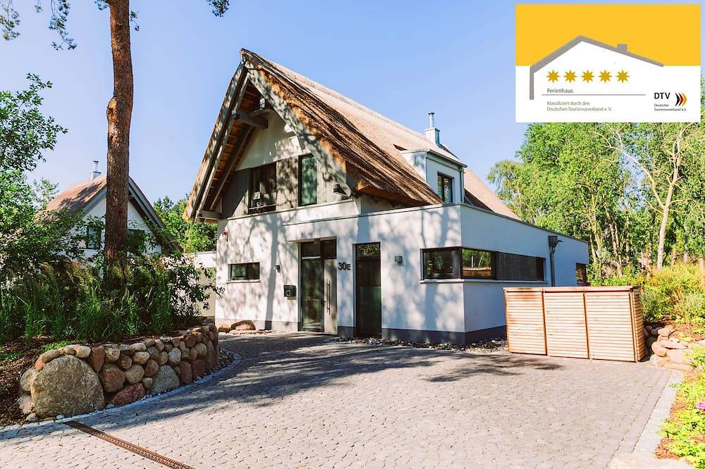 5*****Sterne Strandhaus (ab 2017 neu), Außen-Whirlpool, Sauna, Wlan, Wellness in Karlshagen, Usedomer Norden