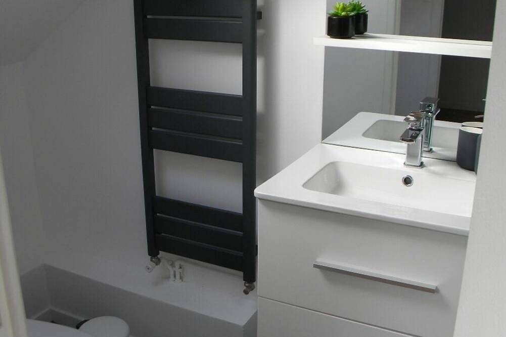Appartement entier, Appartement Lille (4) - Proche Centre et Métro in Lille, Région de Lille