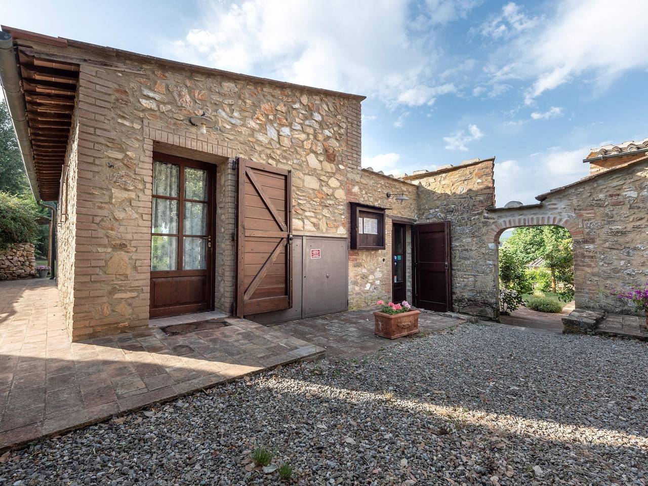 Rondine c/o Le Mascie in Casole d'Elsa, Siena e dintorni