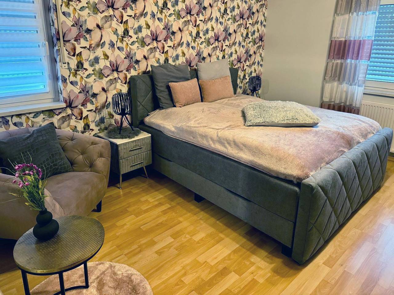 Ganze Ferienwohnung, Appartement/Fewo in Schwegenheim, Rheinebene
