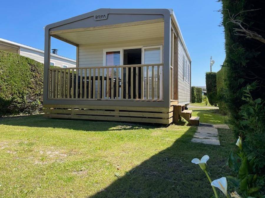 Camping Le Clos Des Genêts - Mobilhome 2 personnes - P'tite Kahita 2pers in Quend, Région d'Abbeville