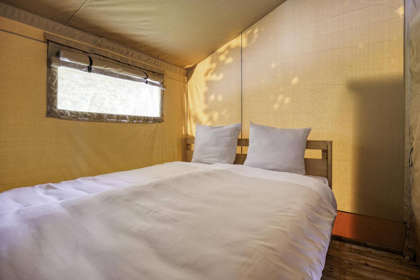 Arden Parks - Signy l'Abbaye — Comet 27 Lodges in Signy-l'Abbaye, Ardennes