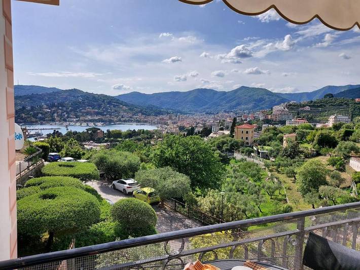 Ferienwohnung für 6 Personen, mit Balkon und Ausblick - 1