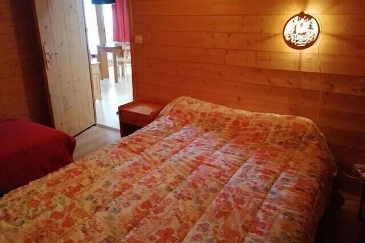 Gîte pour 11 personnes, avec jardin ainsi que jacuzzi et balcon, animaux acceptés dans Doucy - 3