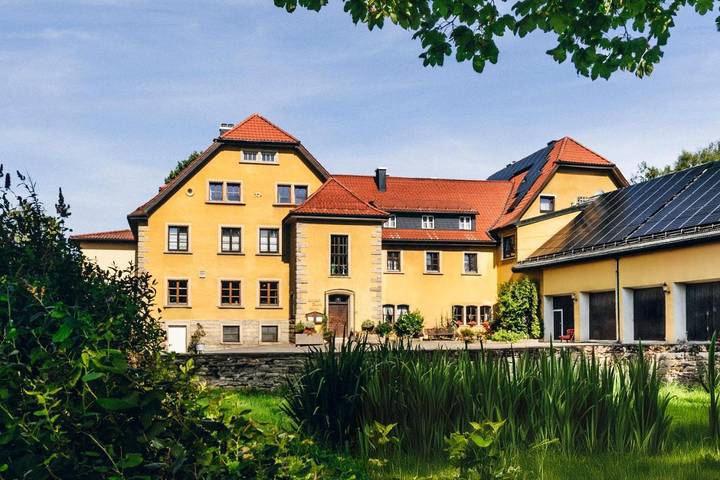 Ferienhaus für 2 Personen, mit Terrasse und Garten sowie Ausblick in Marktleugast