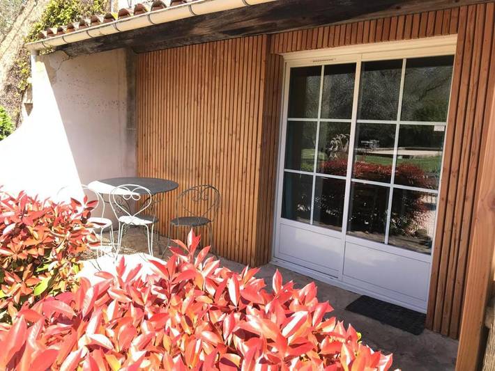 Gîte pour 3 personnes, avec terrasse ainsi que jardin et piscine à Saint-André-d'Olérargues - 4