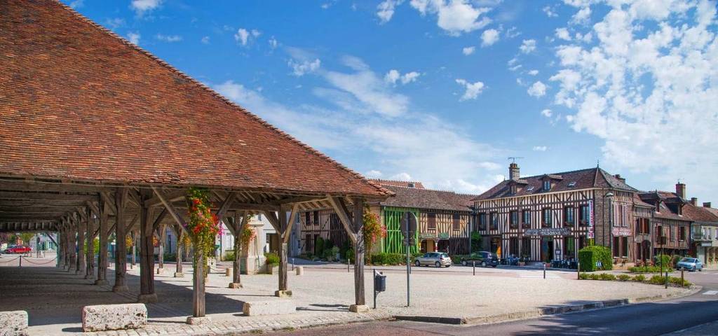 Hôtel pour 2 personnes, avec Terrasse et Jardin ainsi que Piscine et Sauna à Piney
