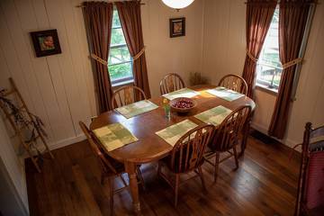 Log Cabin for 6 Guests in Brown County State Park, Indiana, Picture 3