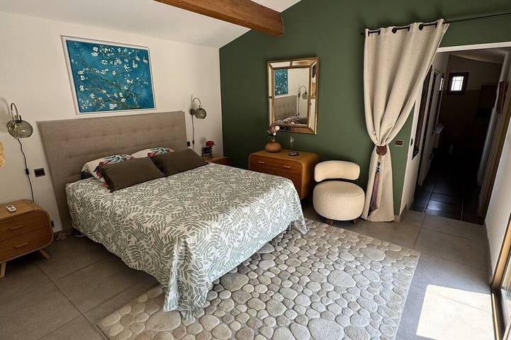 Villa pour 8 personnes, avec terrasse ainsi que jacuzzi et jardin à Toulon - 2