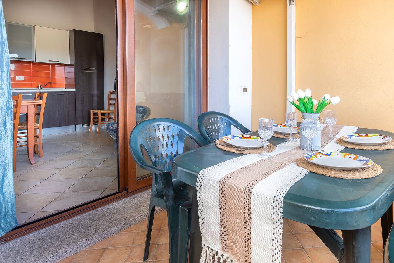 Ganze Wohnung, Ferienwohnung '4 S' mit Privatterrasse, Gemeinschaftsgarten und Balkon in Trinità d'Agultu e Vignola und Umgebung, Olbia-Tempio