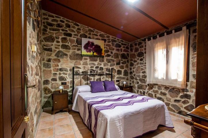 Casa rural para 6 personas, con piscina además de terraza y vistas en Los Pedroches - 4