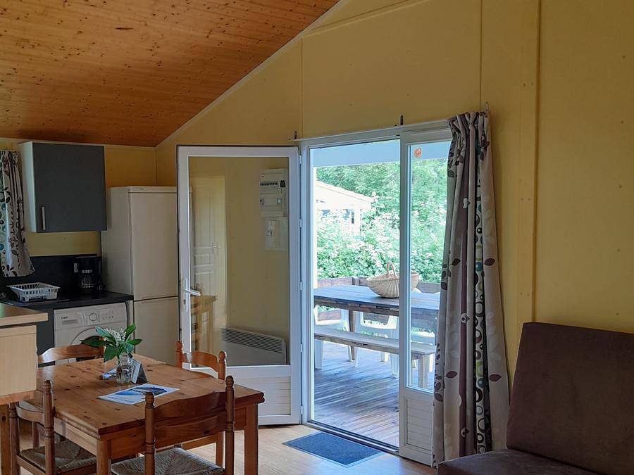 Camping Les Rulières - Chalet 7 personas - 3 habitaciones Grand Confort (con instalaciones de pesca) in Fontenay-le-Comte