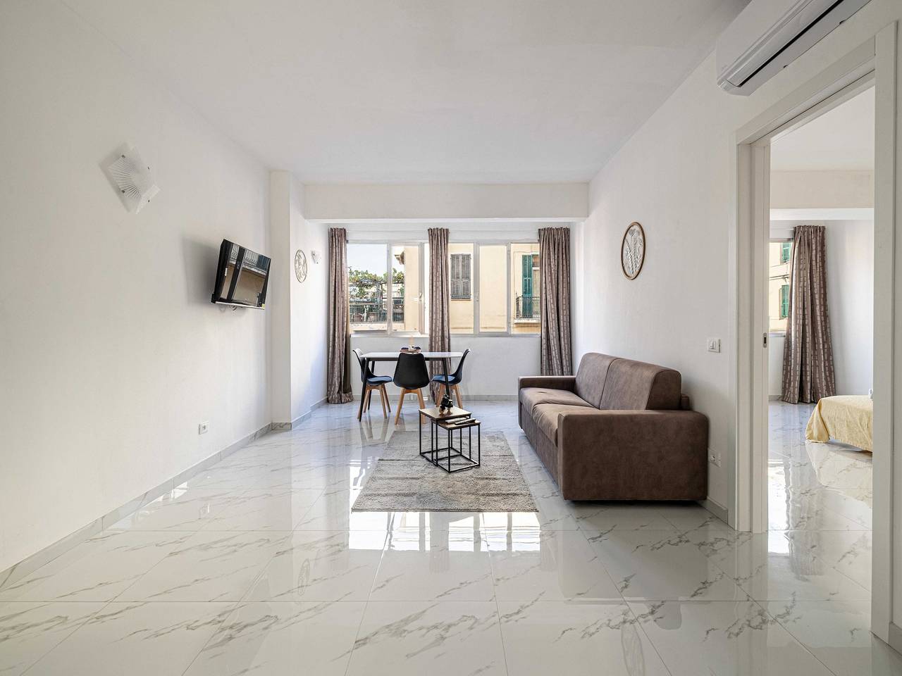 Apartamento entero, Piso céntrico de 1 hab. y 4 plazas en Ventimiglia in Ventimiglia (Ciudad), Ventimiglia