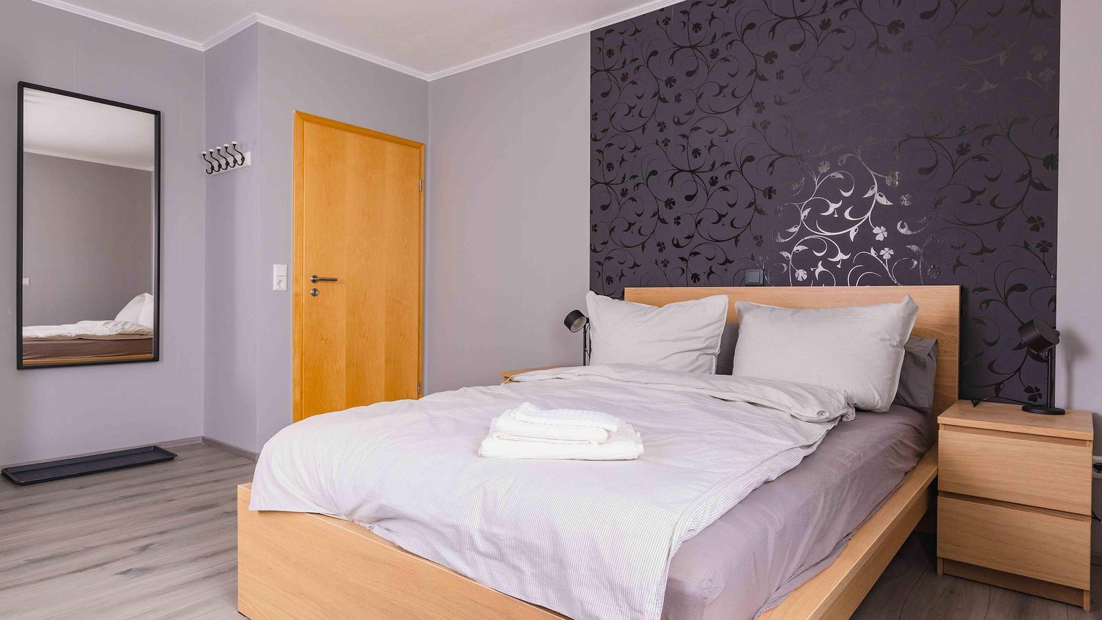 Ganze Ferienwohnung, Ferienwohnung (110 qm) mit drei Schlafzimmern in Saulheim, Rheinhessen