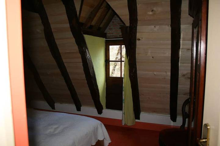 Location de vacances pour 8 personnes, avec jardin et terrasse à Espédaillac - 4