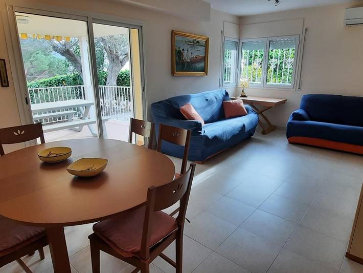Gîte pour 4 personnes, avec jardin et terrasse, animaux acceptés à Llançà - 4