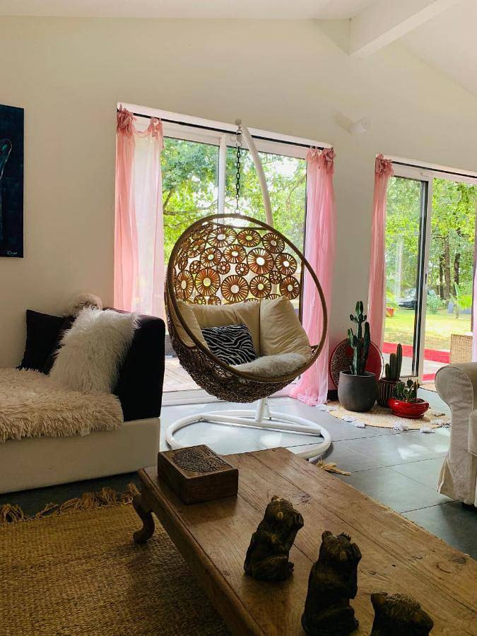 Chambre d’hôte pour 2 personnes, avec Terrasse et Jardin ainsi que Piscine et Vue à Hourtin - 4