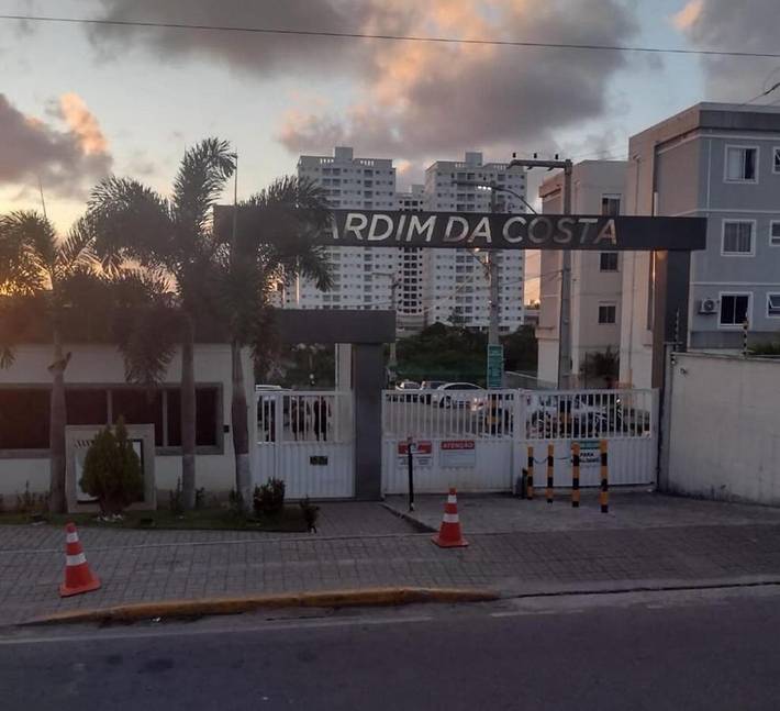 Casas e apartamentos de temporada para 6 pessoas, com piscina em Portal do Sol