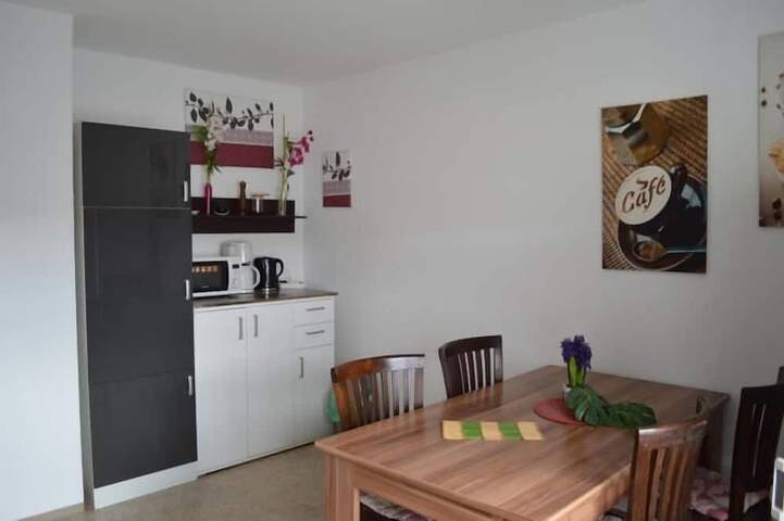 Ferienwohnung für 4 Personen, mit Balkon in Rödental