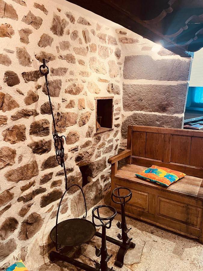 Gîte de pêche - Une parenthèse paisible, Cantal in Chalvignac, Région de Mauriac