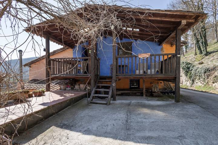 Casa de vacaciones para 3 personas, con Jardín y Sauna en Pirineo Catalan