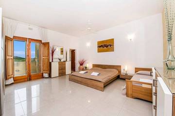 Villa for 9 People in Kercem, Gozo, Photo 1