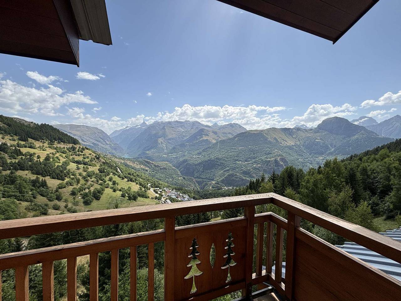 Ganze Wohnung, Geräumige Wohnung mit Mezzanine 400m von den Pisten - Auris en Oisans in Auris, Nationalpark Écrins