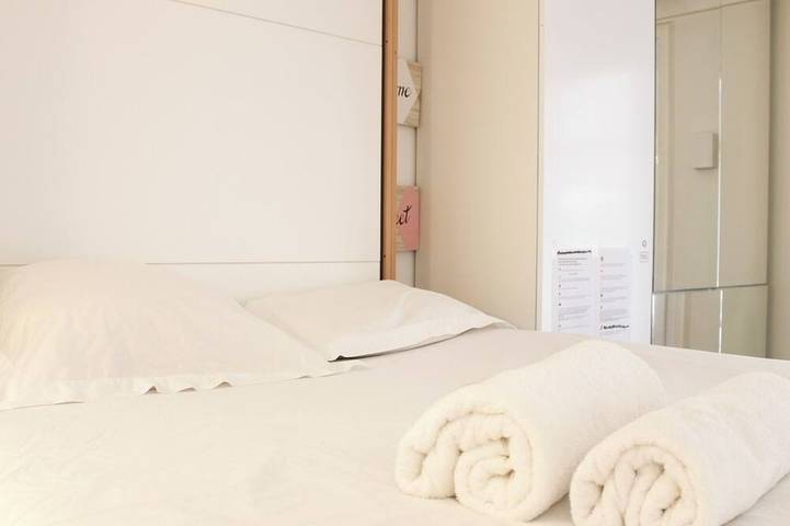 Entire apartment, Lovely love nest near Paris in Clichy, Hauts-de-Seine