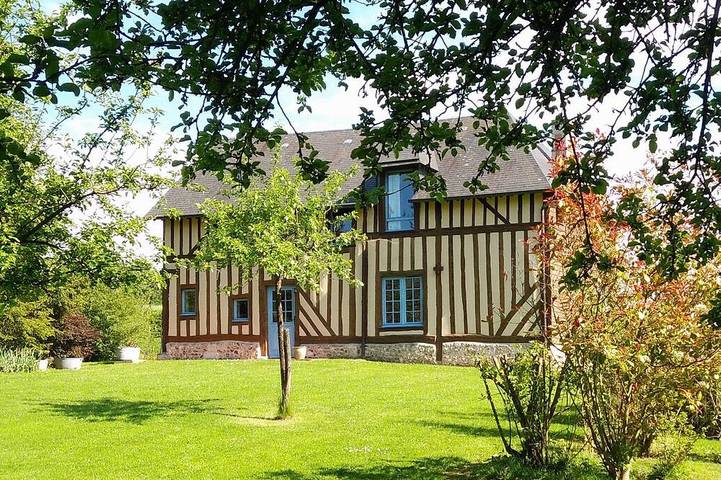Location de vacances pour 10 personnes, avec Terrasse et Jardin à Saint-Julien-sur-Calonne