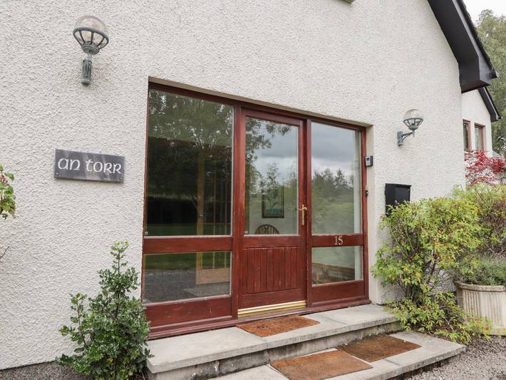 Cottage für 10 Personen mit Balkon in Newtonmore, Highlands