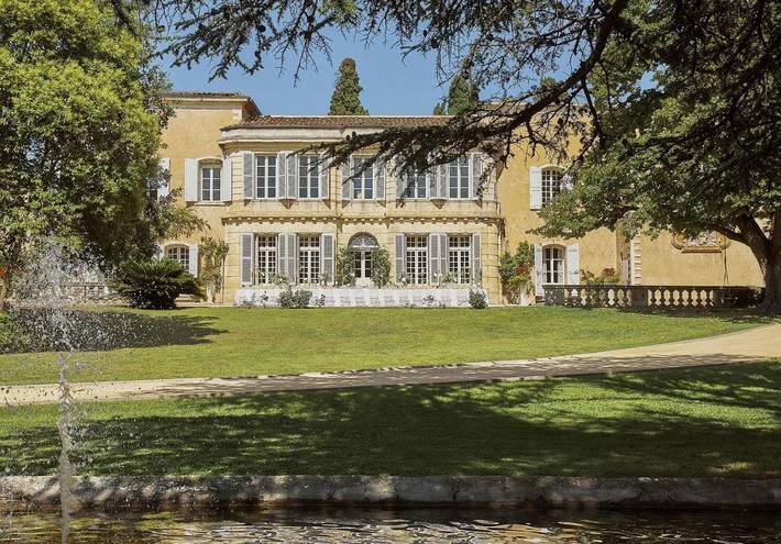 Ferienhaus für 12 Personen, mit Balkon und Terrasse sowie Garten und Pool