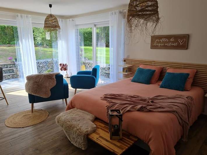 Location de vacances pour 2 personnes, avec Terrasse et Jardin à Pernes-lès-Boulogne