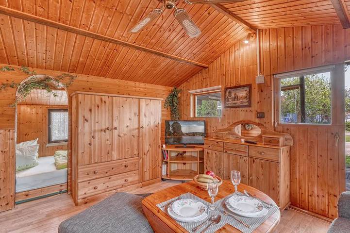 Bungalow für 2 Personen, mit Terrasse, mit Haustier in Waren (Müritz) - 2