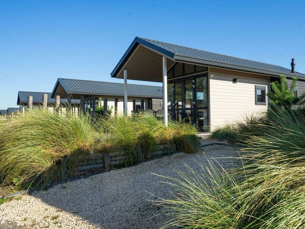 Ferienhaus mit 1 Schlafzimmer in Hellevoetsluis, Niederländische Nordsee