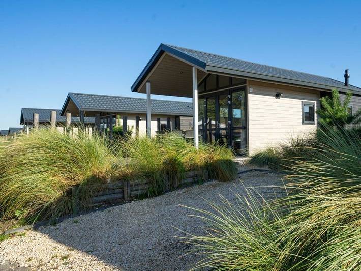Ferienhaus für 4 Personen, mit Terrasse und Garten