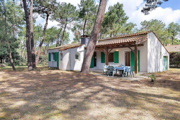 Ferienhaus für 8 Personen, mit Garten